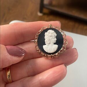 Vintage-Inspired Gold and Black Cameo Brooch